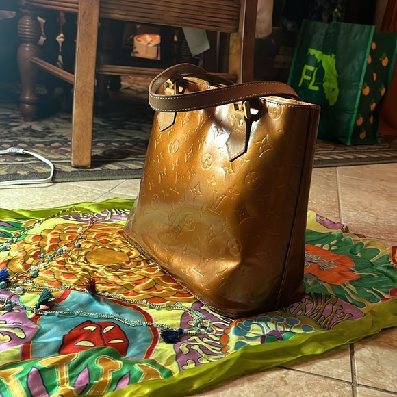 FINAL SALE PRICE Louis Vuitton Elegant Houston Design Brown monogram Vernis - Picture 3 of 12